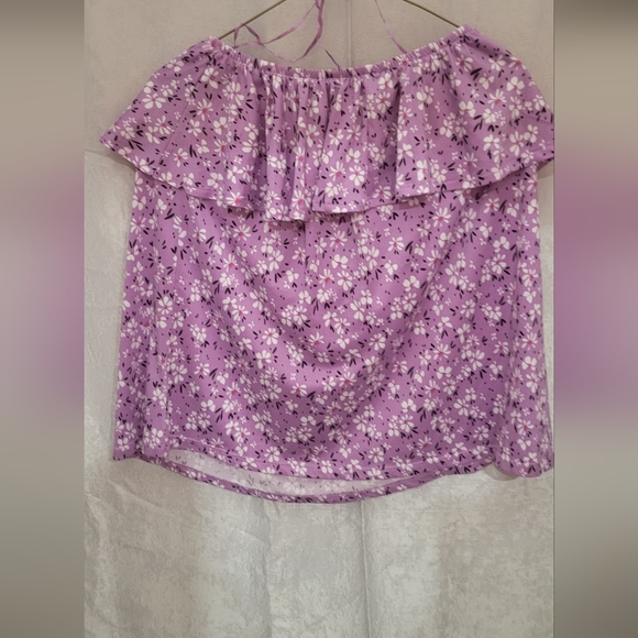 Women's Lilly Morgan top - Picture 2 of 3